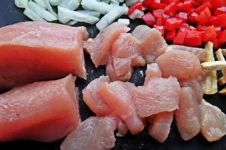 Курица в сезаме с овощами и рисом за 30 минут: шаг 2
