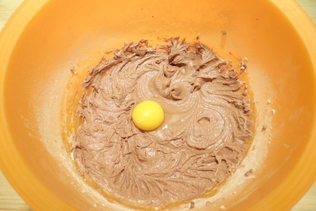  шоколадно-ореховый пирог с "нутеллой" в мультиварке: шаг 4