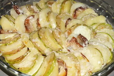 Запеченный картофель с кабачком: шаг 3
