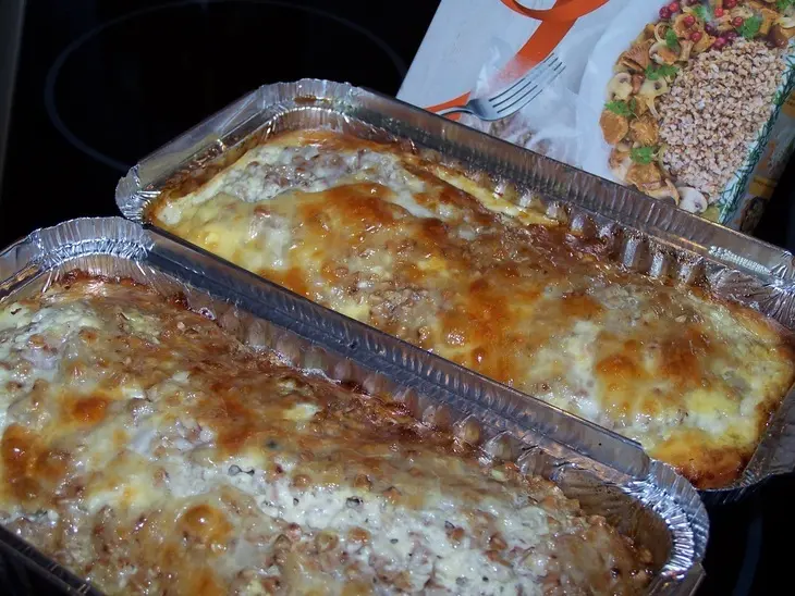 Запеканка из гречки с курицей и грибами за 30 минут: шаг 6