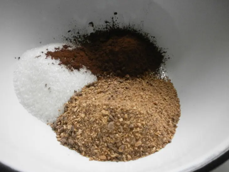 Шоколадный крем - гематоген " сангвиначчио" ( каллорийная бомба): шаг 1