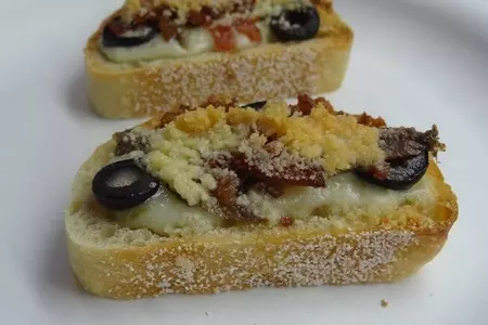 Анчоусы с хлебом и сыром: шаг 9