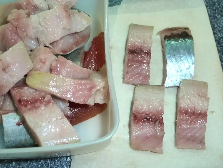 Порционная закуска с сельдью в стиле  amuse bouche: шаг 1