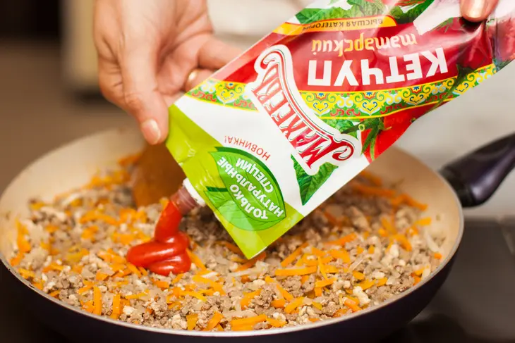 Пастуший пирог. сытная картофельная запеканка с мясом: шаг 3