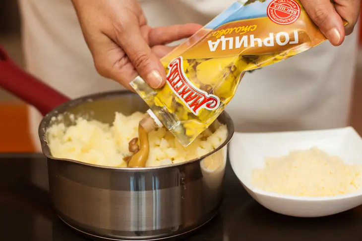 Пастуший пирог. сытная картофельная запеканка с мясом: шаг 4