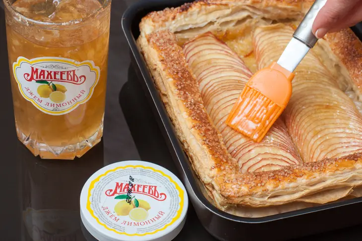 Пирог с яблоками и апельсиновым джемом: шаг 5