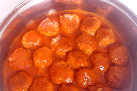 Куриные фрикадельки в ароматном томатном соусе: шаг 6