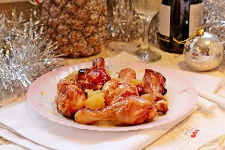 Куриные голени с кусочками ананасов.: шаг 10