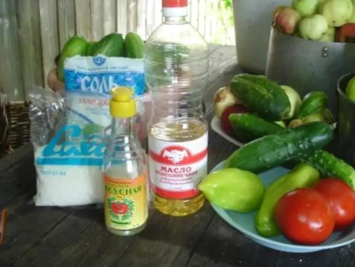 Вкусные огурчики: шаг 1