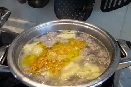 Суп с галушками и фрикадельками: шаг 6
