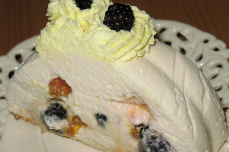 Сырно-творожный десерт с ежевикой и морошкой.: шаг 7