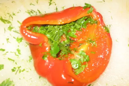 Мариннованые перцы фаршированные зеленью: шаг 4