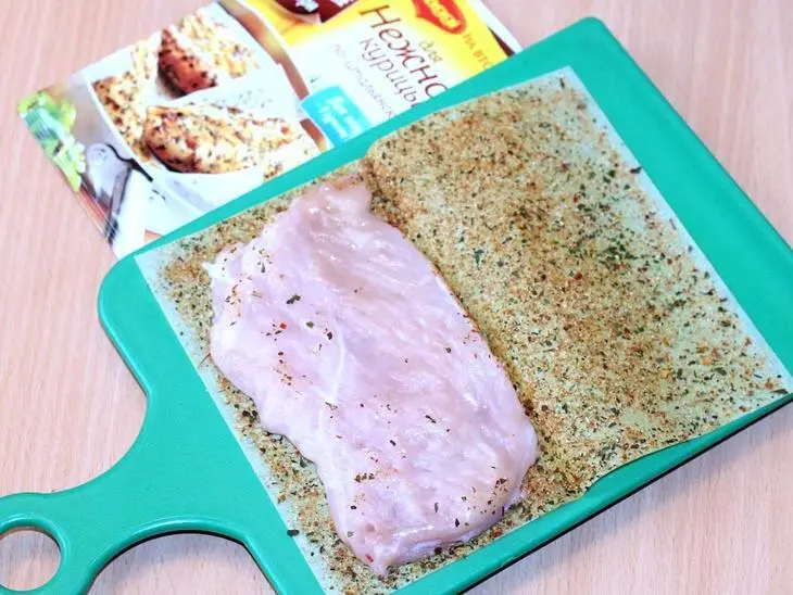 Курочка с картофельной запеканкой и укропом: шаг 7