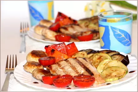 Теплый салат с грудкой индейки и грилованными овощами: шаг 8