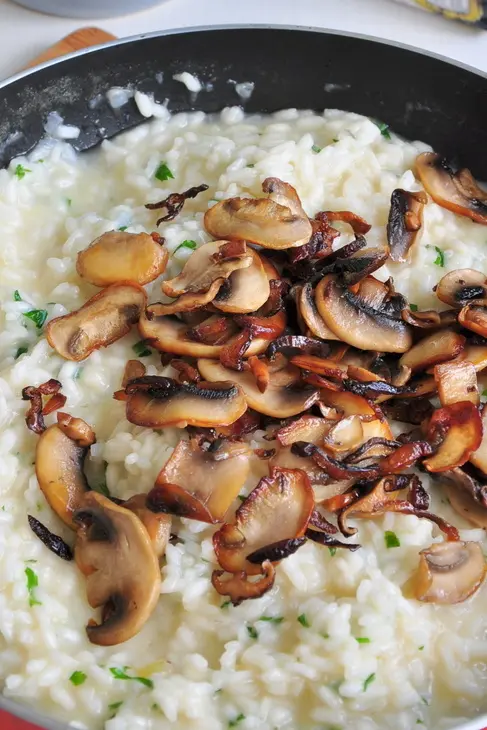 Ризотто с грибами (risotto ai funghi): шаг 8