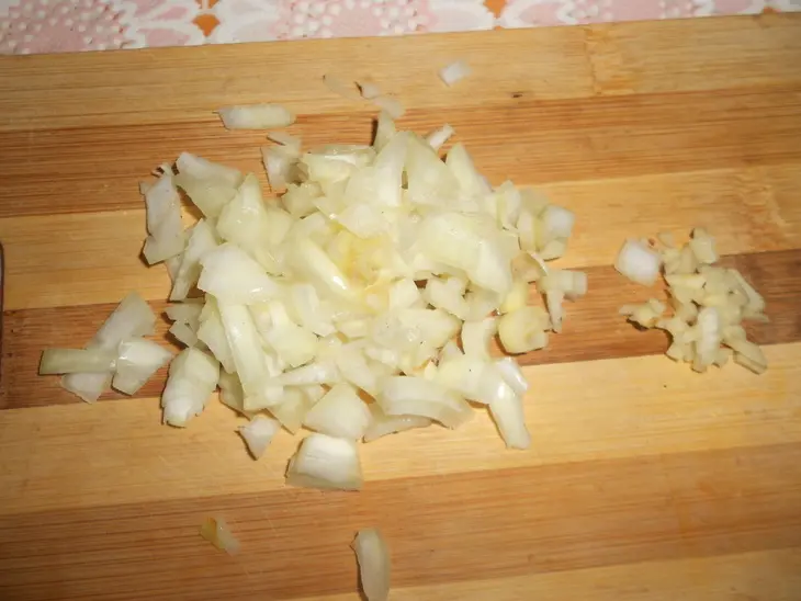 Суп с гречкой и шампиньонами: шаг 2