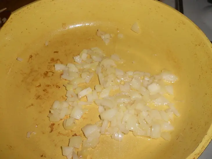 Суп с гречкой и шампиньонами: шаг 4