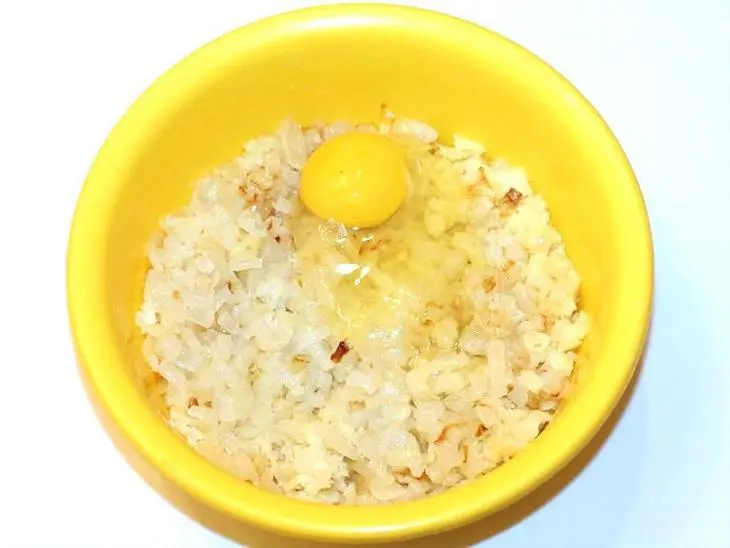 Нежная курочка с картофельными котлетами: шаг 3