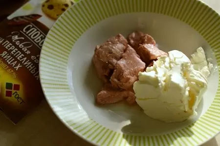 Мини-сэндвичи из черного хлеба и печени трески.: шаг 2