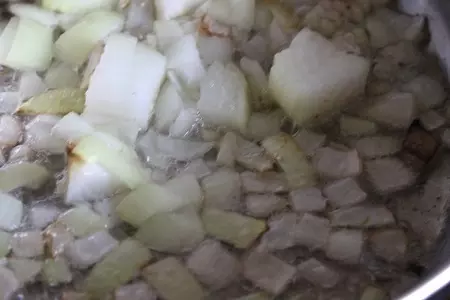 Тушеная капуста с рисом и яблоками: шаг 1