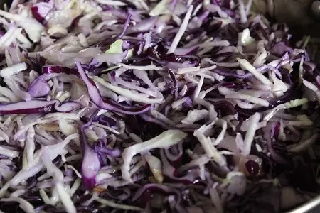 Тушеная капуста с рисом и яблоками: шаг 4