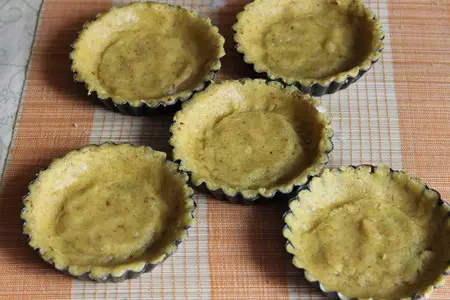 Кукурузные корзиночки с конфитюром и опаленной меренгой: шаг 2