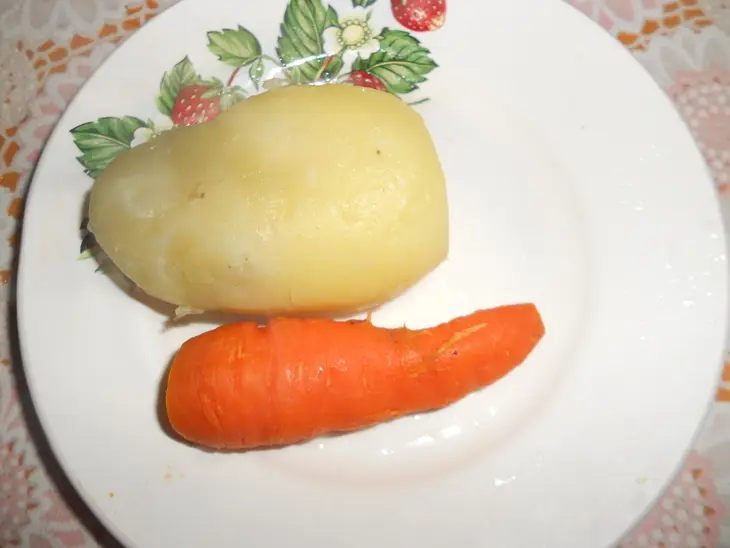 Оливье с курицей: шаг 3