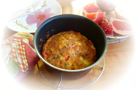 Творожная запеканка с брынзой, курицей и овощами на завтрак: шаг 1