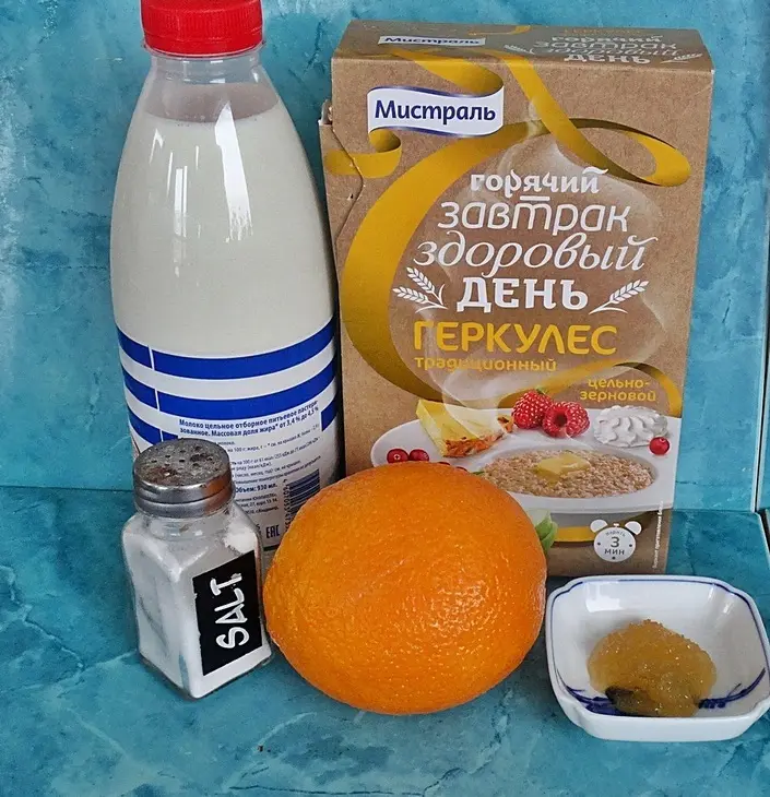 Каша овсяная с апельсином: шаг 1