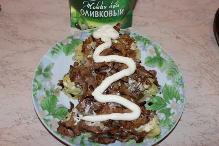 Елочка с лисичками: шаг 4