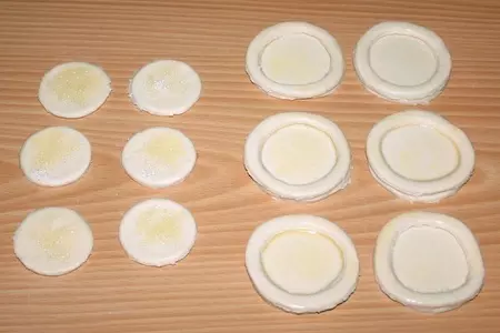 Волованы с мясным салатом: шаг 2