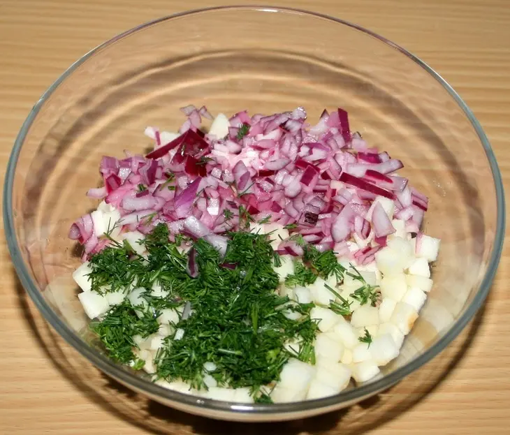 Волованы с мясным салатом: шаг 8