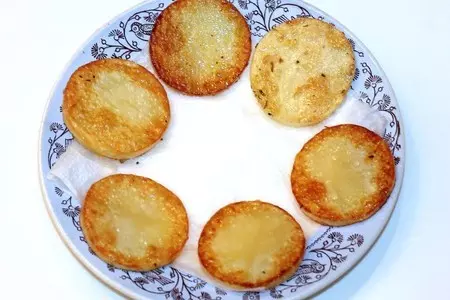 Закуска «новогодние пенёчки»: шаг 3