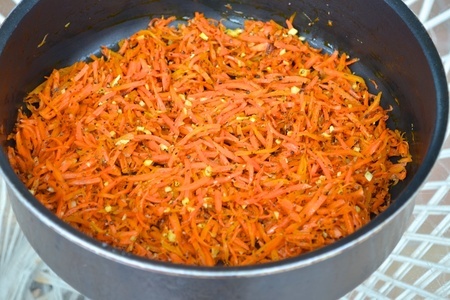 Бараньи ребрышки с белорусским морковным салатом: шаг 6