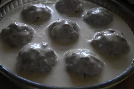 Пирог с тефтелями из риса и мяса: шаг 7