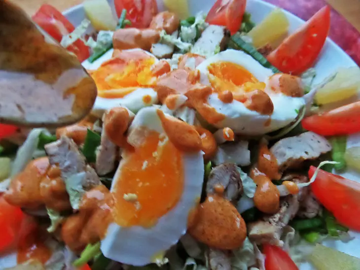 Салат с куриным филе и овощами: шаг 9