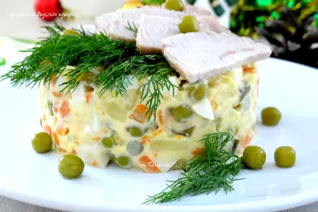 Салат оливье с маринованной черемшой и дайконом: шаг 5