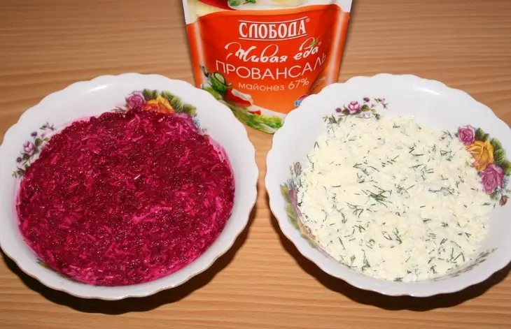 "сельдь под шубой" в батоне: шаг 4