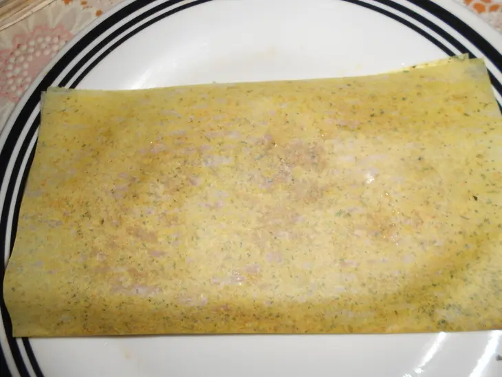 Нежная курочка с чесноком и травами с тушеными овощами и сыром: шаг 4