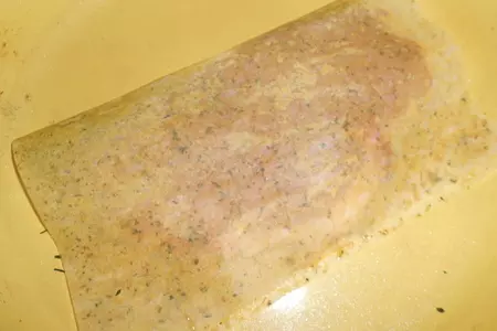 Нежная курочка с чесноком и травами с тушеными овощами и сыром: шаг 5