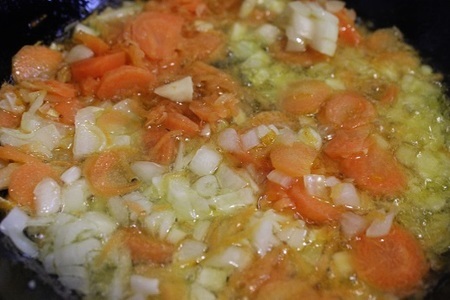 Куриный суп с  рисом, грибами и сыром: шаг 3