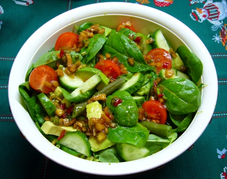 Зеленый салат с авокадо: шаг 4