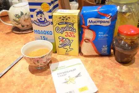Рисовое мороженое с клубничным конфитюром: шаг 1