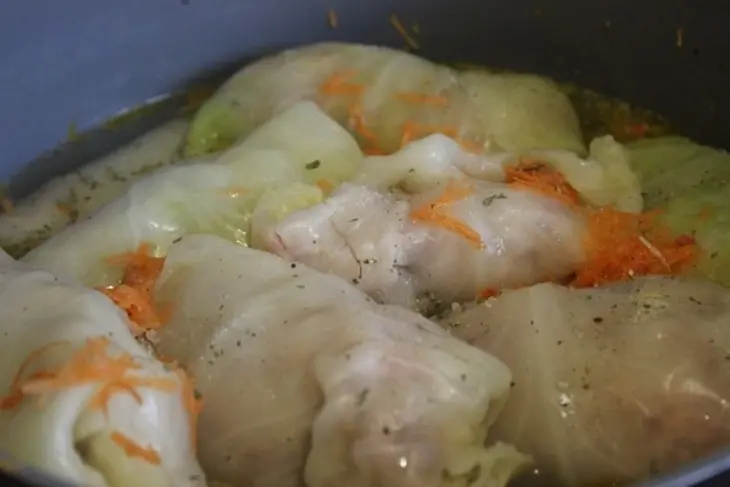 Голубцы с мясом, рисом и грибами: шаг 9