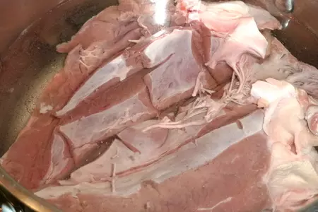 Салат мясной "новогодние игрушки, свечи и хлопушки....": шаг 1