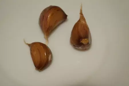 Куриное филе с пряным пюре из запеченой хурмы с чесноком: шаг 3