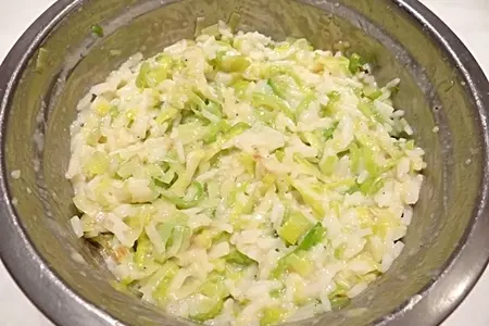 Пирог с рисом, луком -пореем и сыром: шаг 5