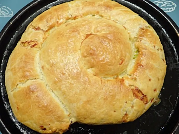 Пирог с рисом, луком -пореем и сыром: шаг 9