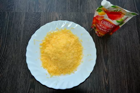 Салат "мышки": шаг 1