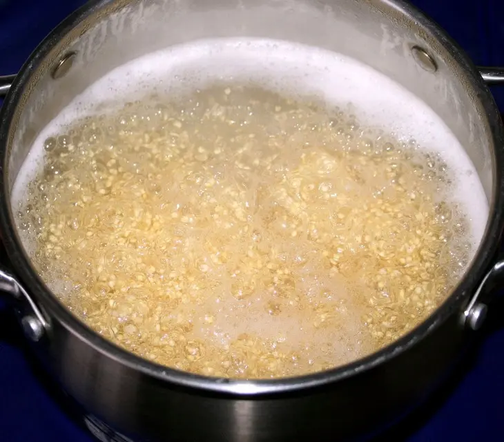 Суп с мясным фаршем и обжаренным пшеном: шаг 6